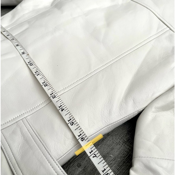 White Tailored Leather Winter Coat - Picture 3 of 6